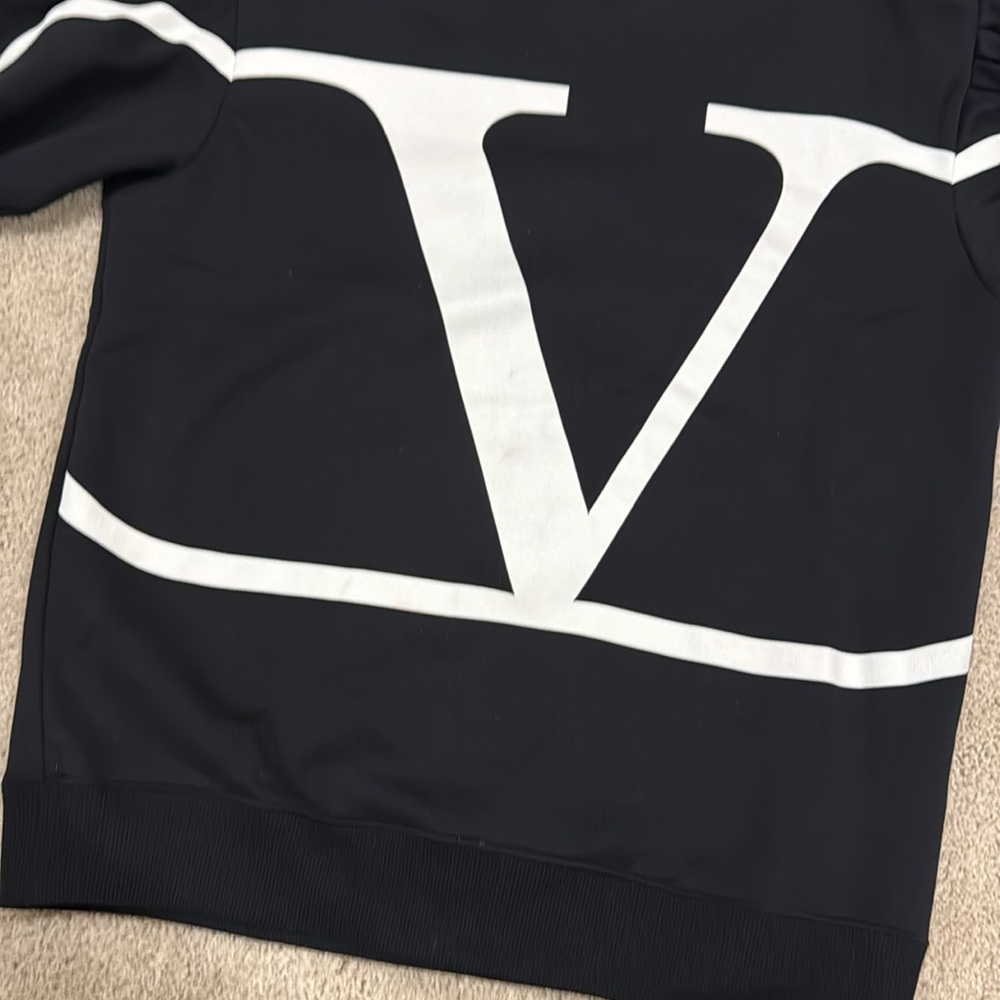 Valentino puff sleeve sweatshirt. 100% AUTHENTIC - Picture 10 of 12